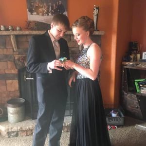 Meet your Posher, Becca